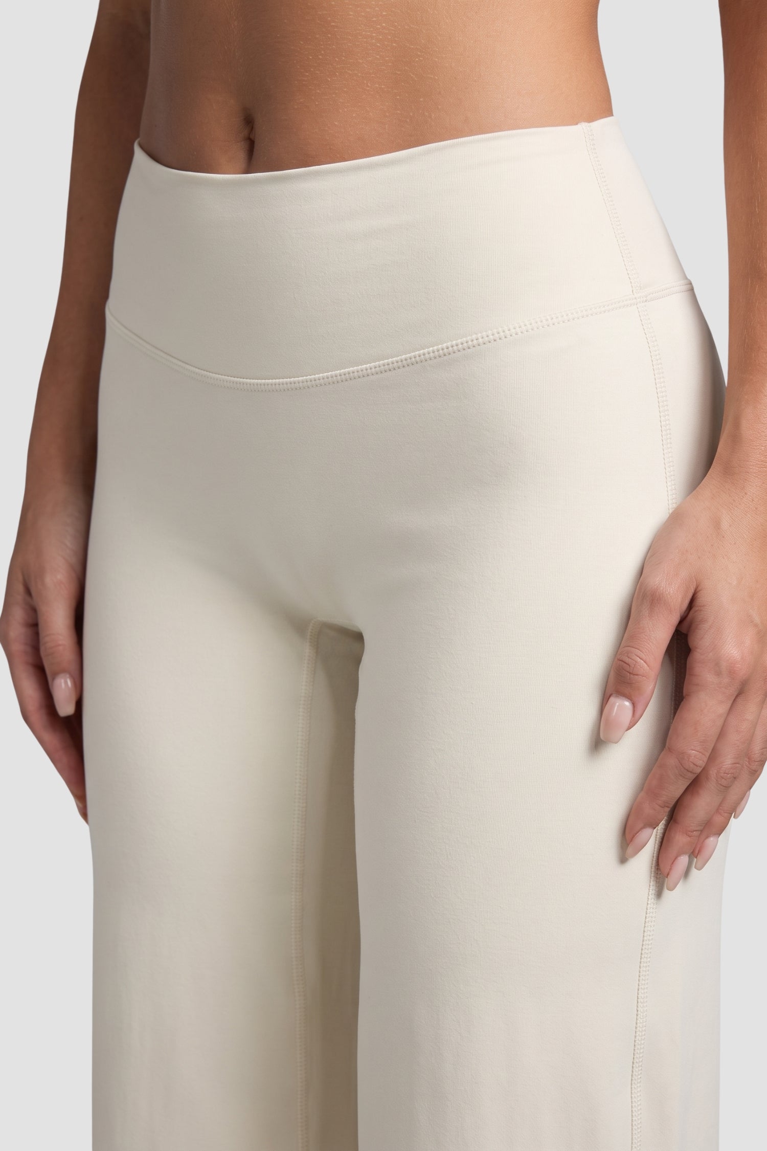 MeriCloud Wide Leg Pant - White 4